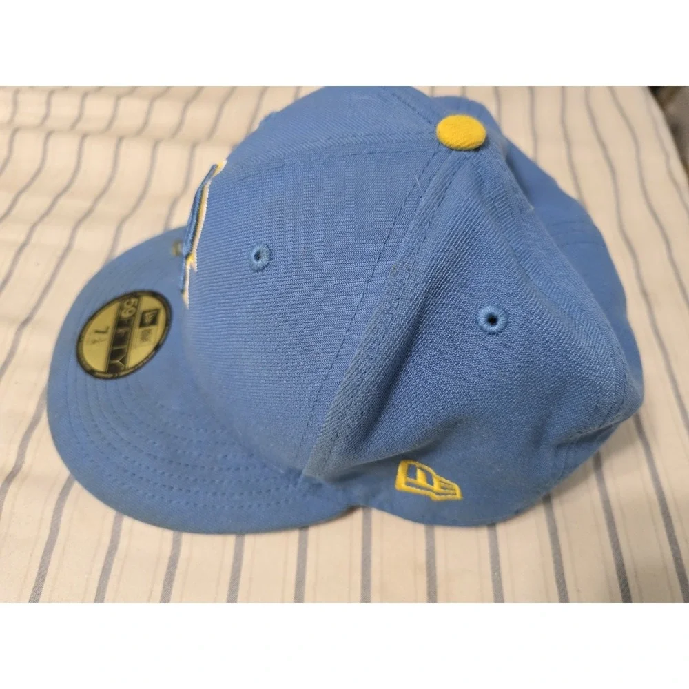 Boston Red Sox City Connect Hat Fitted Size 7 1/2 GUC
